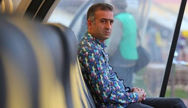 استعفای فراز کمالوند تکذیب شد