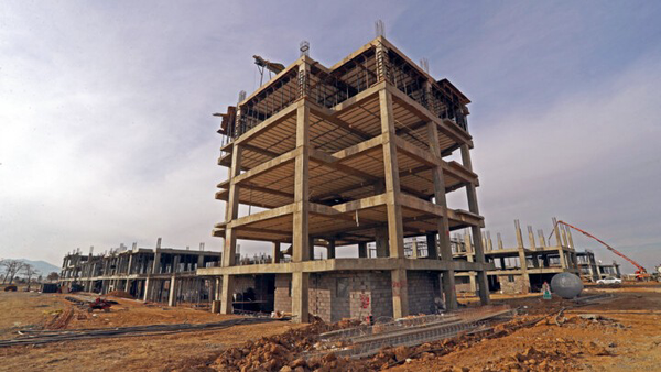 چک بیمحل مسئولان برای اتمام پروژه کوی پرواز در همدان