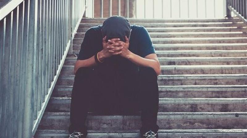 پاسخگویی شبانهروزی به افراد دارای افکار خودکشی