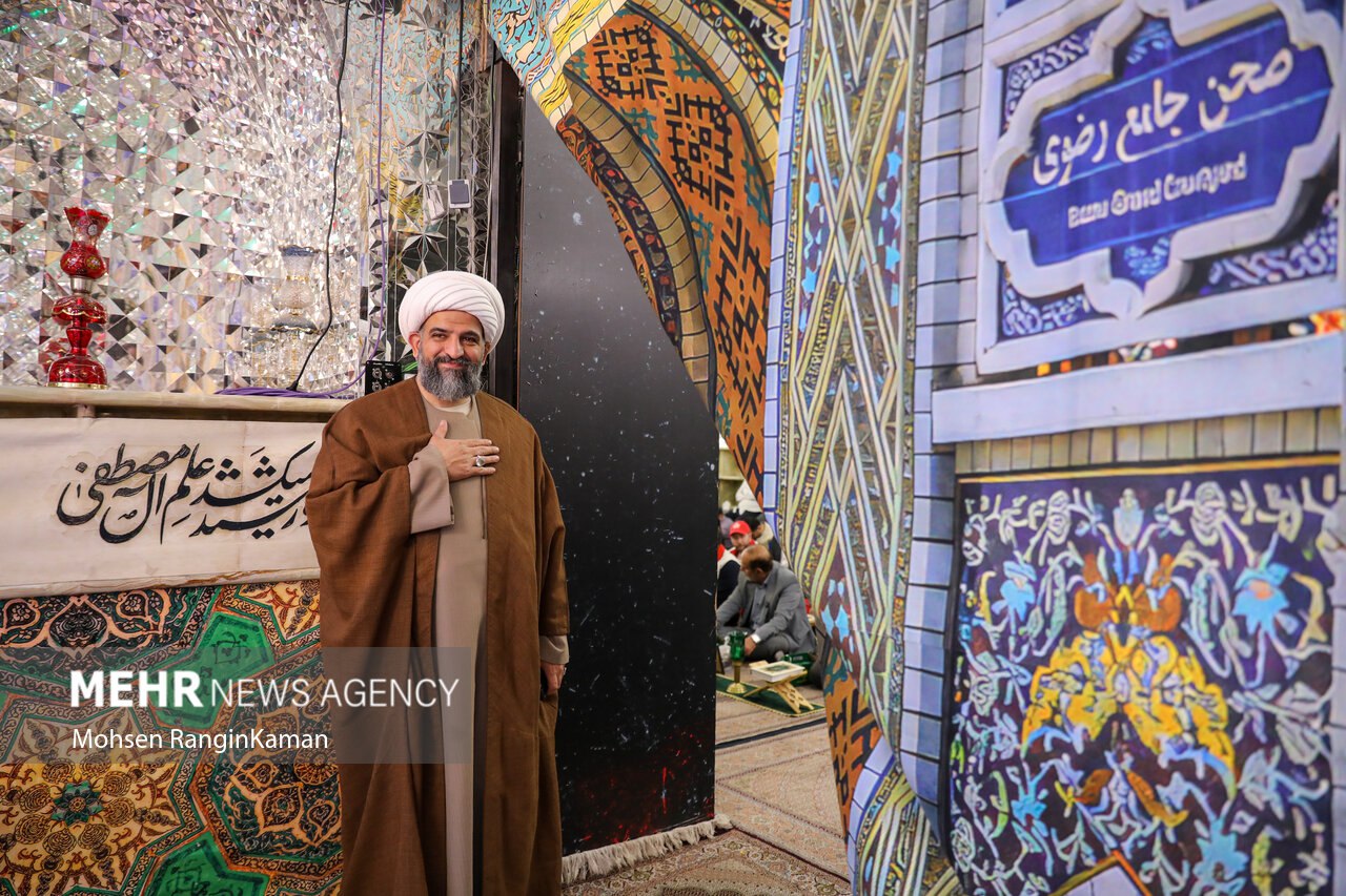  آیین غبارروبی ضریح مطهر آستان مقدس امامزاده صالح (ع)
