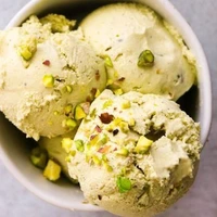 طرز تهیه بستنی پسته‌ای، ۵ دقیقه‌ای در منزل!