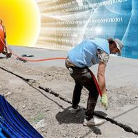 پیشرفت ۳۷ درصدی اجرای شبکه فیبر نوری در شهر زنجان