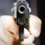 زمین‌گیر شدن یک تن از اراذل و اوباش با 13 گلوله پلیس