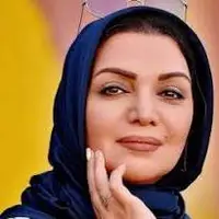 اثر معروفِ خیام روی لباس خانم بازیگرِ گردن زنی خودنمایی کرد