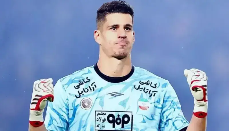 باشگاه پرسپولیس: پیام به این دلیل لباس سرخ را پوشید