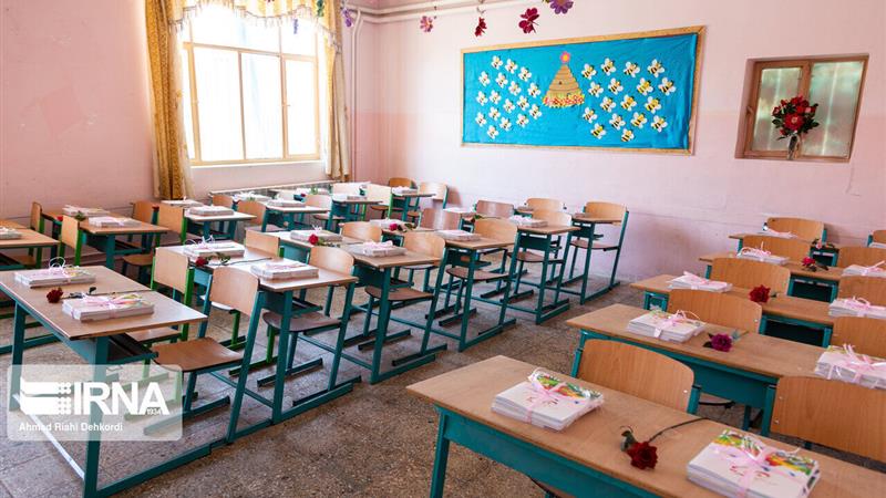 مدارس جایگزین کانکس در خرم آباد پیشرفت ۸۰ درصدی دارند