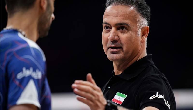 اکبری: اگر تیم ملی والیبال «ب» ببازد، تیم اصلی هم ضرر میکند