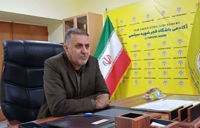 قرارداد «پیروز قربانی» در فجر سپاسی تمدید شد؛ جذب ۸ بازیکن جدید بهزودی