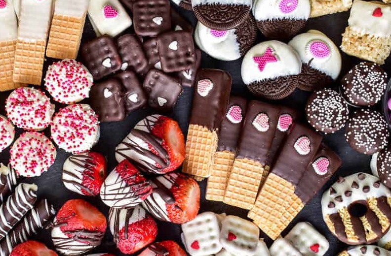 عضو هیأت مدیره انجمن شیرینی و شکلات: آقای وزیر صمت! دقیقا چکار می‌کنی؟