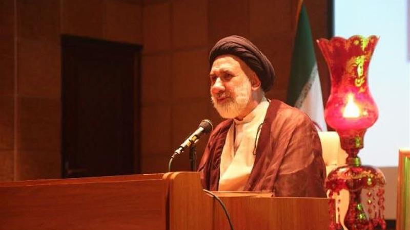 شعر نعمت مؤید من عندالله است