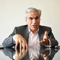 رئیس‌کل اسبق بانک مرکزی: همه فعالان اقتصادی به جای فعالیت منتظر نتیجه مذاکرات هستند