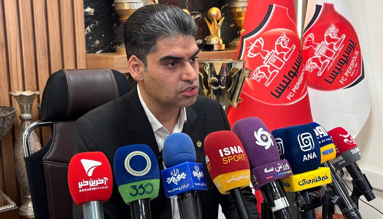سمیعی در جلسه با اعضای هیئت مدیره پرسپولیس