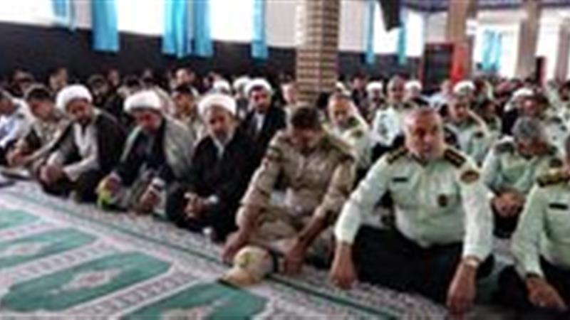 نشست رئیس عقیدتی سیاسی فراجا با کارکنان نیروی انتظامی استان