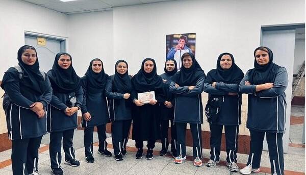 تیم ملی کشتی آلیش بانوان عازم هند شد