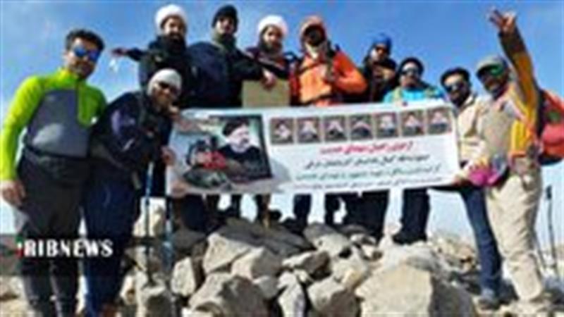 صعود کوهنوردان قم به قله کمال آذربایجان شرقی