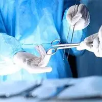 خارج کردن ۴۷ پیچ تیز از معده یک بیمار در کرج