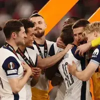 تاتنهام به رکورد اینتر و لیورپول رسید