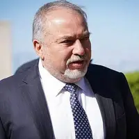 لیبرمن: اسرائیلی‌ها هر روز به پناهگاه‌ها می‌روند و این یعنی شکست کامل امنیت داخلی 