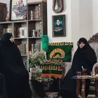 دیدار دختر شهید رئیسی با خانواده شهید زاهدی