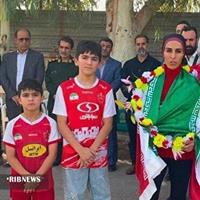 سرعت بانوی دونده دهلرانی در پیشی گرفتن از رقبا