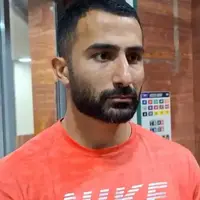 آقای گل لیگ یک: پیروانی با من صحبت کرد اما استقلالی‌ام!