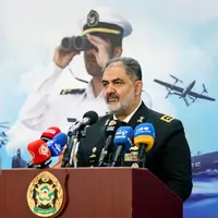 دریادار ایرانی: عنوان «حیاتی و تعیین‌کننده» بالاترین مدال از سوی فرماندهی کل قوا است