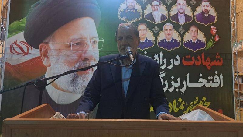 شهید رئیسی شبانهروزی برای حل مشکلات مردم کار میکرد
