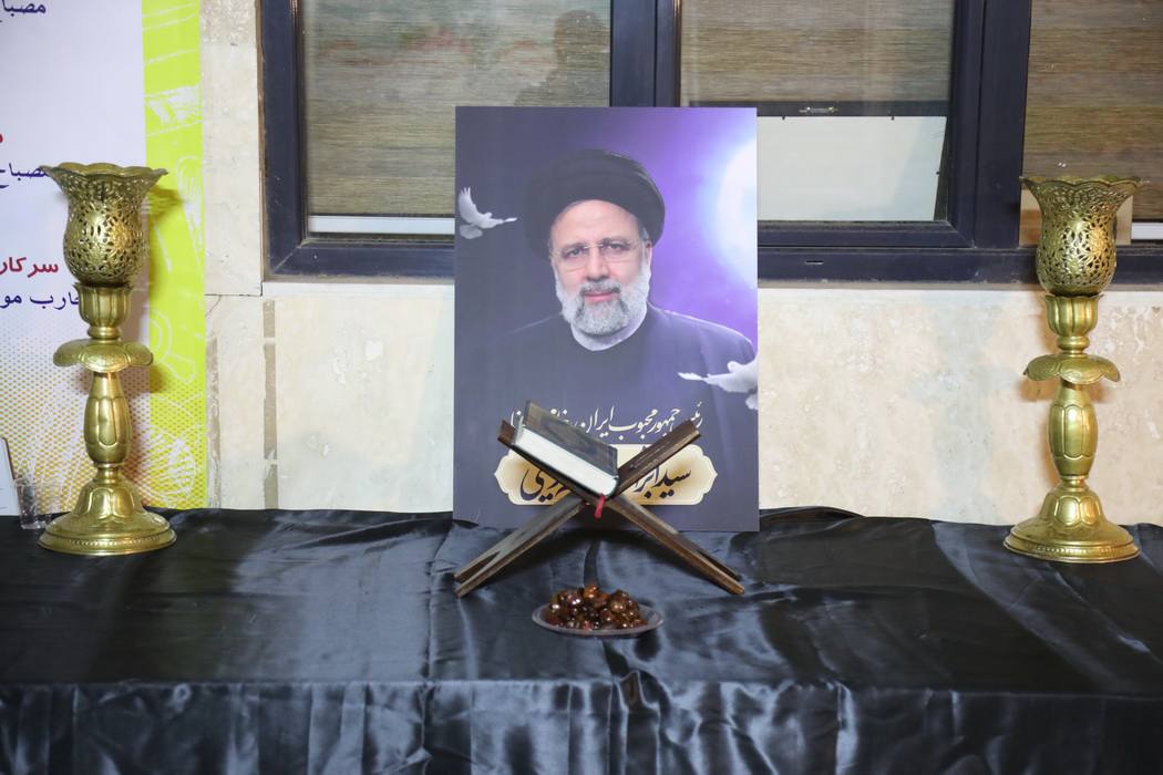 سوگواری اهالی هنر و رسانه قم برای شهید جمهور