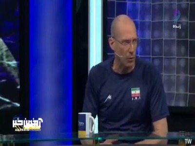 نمیر عبدالعزیز یکی از بهترین بازیکنان جهان است