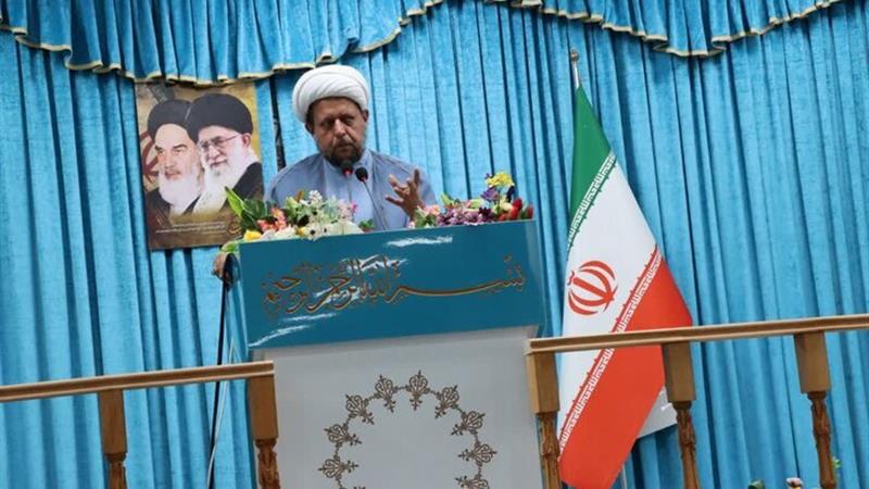 معضل بیکاری جوانان در شهرستان عسلویه ریشهکن شود