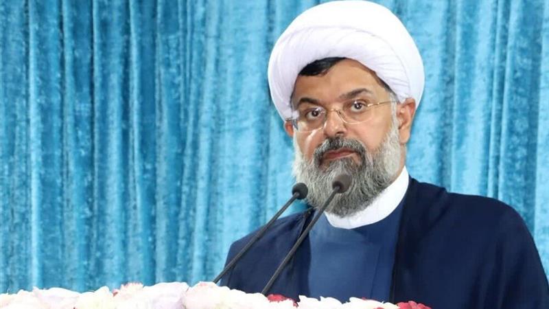 مسئولان وزارت نیرو مردم را در گرمای بالای ۵۰ درجه جنوب کشور درک کنند