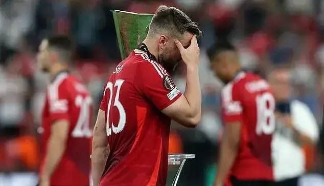 مصاحبه آموریم پس از فینال لیگ اروپا افتضاح بود!