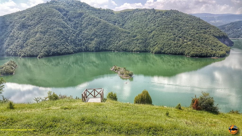 دره رودخانه اوواچ در صربستان 
