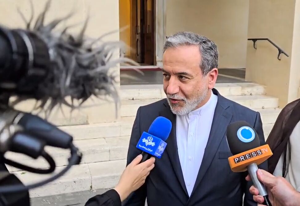 عراقچی، دیدار با مقامات واتیکان را سازنده خواند