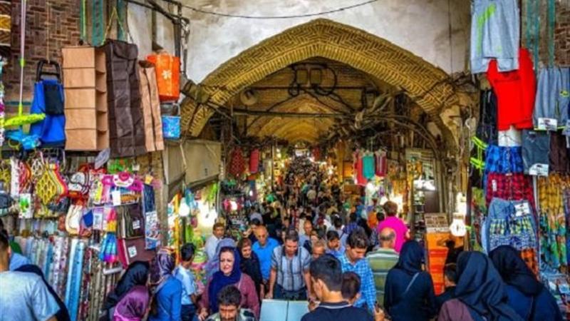 اصناف قم از ساعت ۱۳ تا ۱۷ باید تعطیل باشند