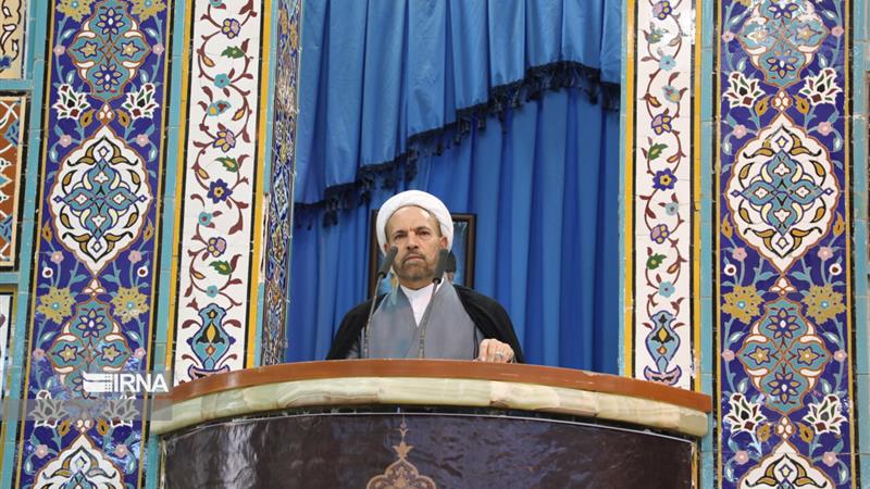 امام جمعه موقت ایلام: سفر رئیسجمهور نقطه عطف توسعه استان خواهد بود