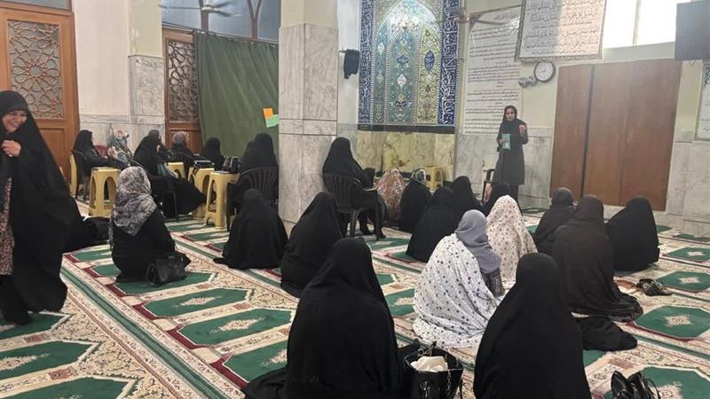 برگزاری کارگاههای آموزش زندگی خانواده با محوریت جوانی در البرز