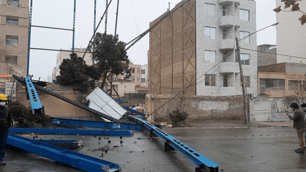 نجات جان مرد ۴۳ ساله از مرگ حتمی در خواف!