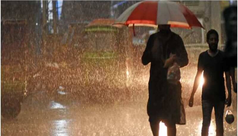 طوفان و باران شدید در پاکستان با ۱۰ کشته و بیش از ۵۰ مصدوم 