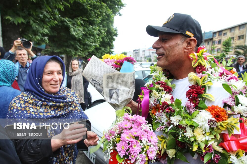استقبال از رضا پارسا فاتح قله اورست در سوادکوه