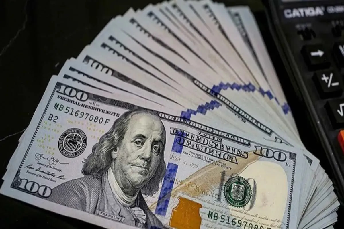 پیش بینی قیمت دلار ۴ خرداد ۱۴۰۴