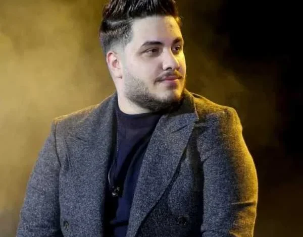 آهنگ «شب عاشقی» از آرون افشار