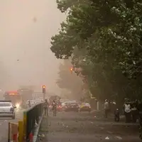  تندباد و گردوخاک شدید تهران را درنوردید