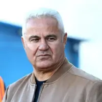 پیوس: نباید در هر موردی به کارتال چشم بگوییم