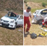 امدادرسانی به 3 مصدوم حادثه واژگونی خودرو کوئیک
