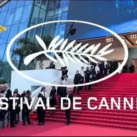 هیئت داوران جشنواره فیلم کن امسال روی فرش قرمز مراسم اختتامیه