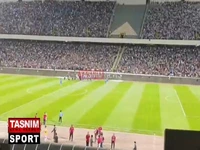 جشن صعود هواداران استقلال با همراهی بازیکنان