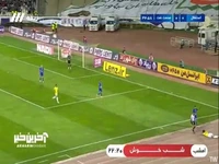 برخورد دلخراش صورت محسن سیفی با پیست کنار زمین