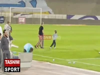 عکس یادگاری مجتبی جباری به همراه فرزندان خود پس از صعود به فینال جام حذفی