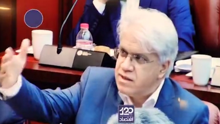 انتقادات یک صنعتگر؛ سه بار صادر کننده نمونه شدم، ولی نه می‌توانم چک بگیریم و نه ضمانتنامه بانکی!